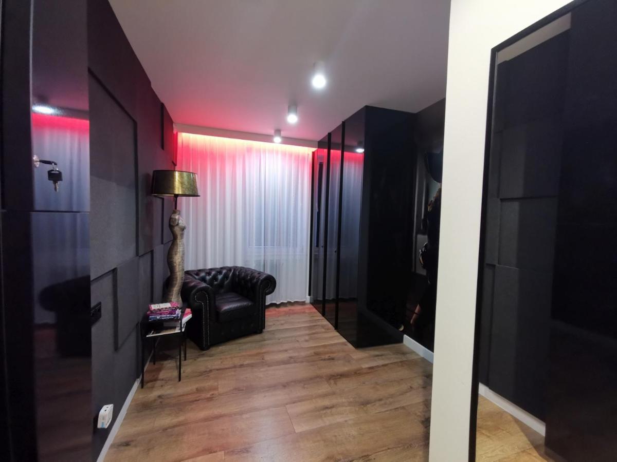 Bdsm Apartament Czestochowa Luxxx - Adults Only - Tylko Dla Doroslych Esterno foto